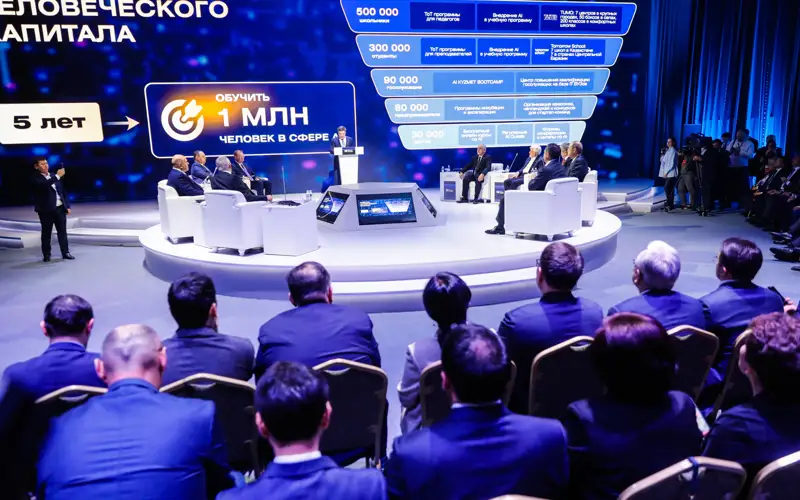  Kedergisiz saýda, bıznes jáne týrızm: EAEO múshe elderdiń úkimet basshylary birqatar qujatqa qol qoıdy