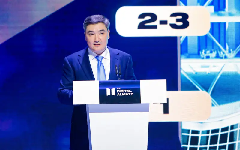 Олжас Бектенов предложил странам ЕАЭС объединиться для развития ИИ на базе Alem.ai
