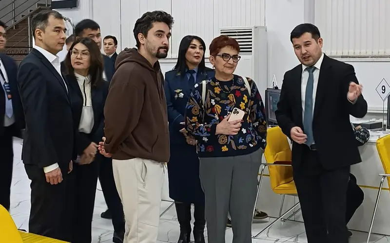 Зарубежные делегации ознакомились с цифровизацией госуслуг Казахстана