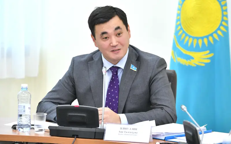  Аян Зейнуллин 