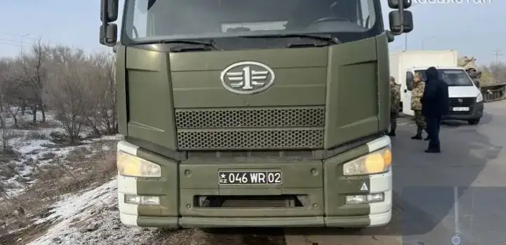 Водителя оштрафовали за ДТП военной техники с полицейской машиной