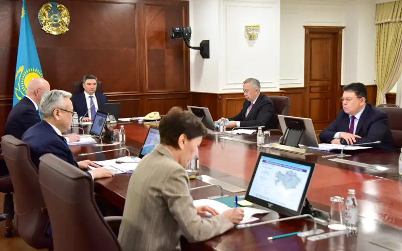 Премьер-министр 