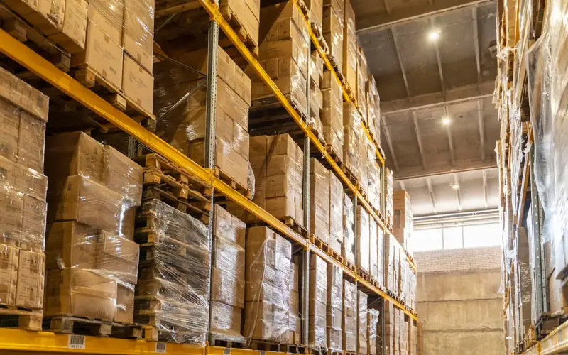 торговля склад товар