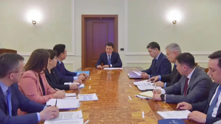 Карин Ерлан