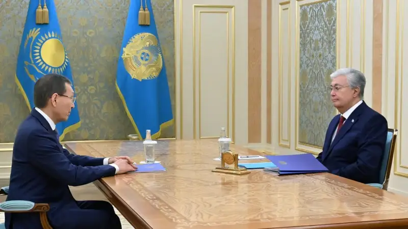 Касым-Жомарт Токаев принял председателя ЦИК Казахстана