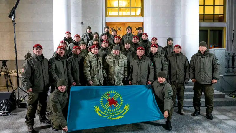 Qazaqstannyń arnaıy jasaǵy álemdik dodada kúmis júlde aldy 