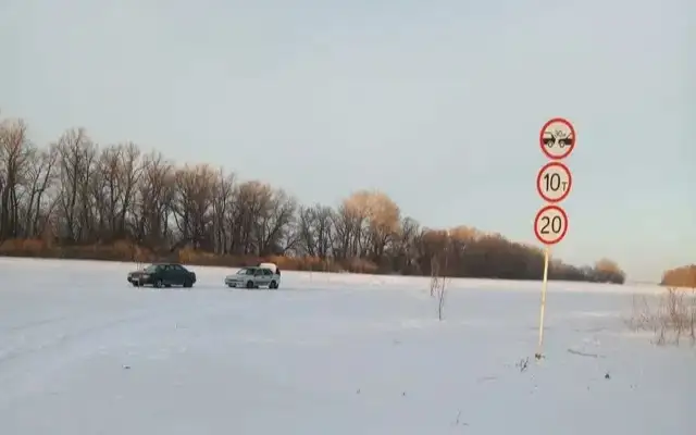 Ледовые переправы на реке Иртыш могут быть опасными в Павлодарской области