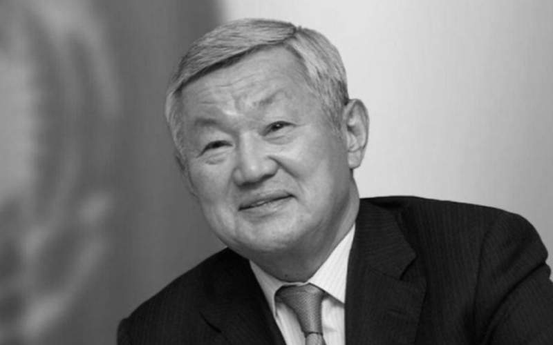 Berdibek Máshbekuly SAPARBAEV