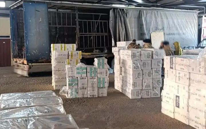 контрабанда сигарет