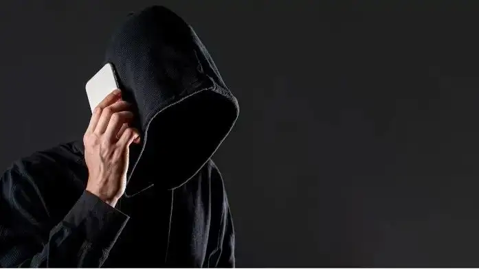 Италияда алаяқтар ЖИ көмегімен министрдің даусын салып, кәсіпкерлерден қомақты қаржы алған