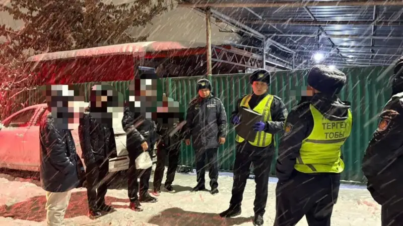 22-летнего наркозакладчика с поличным задержали в Алматы