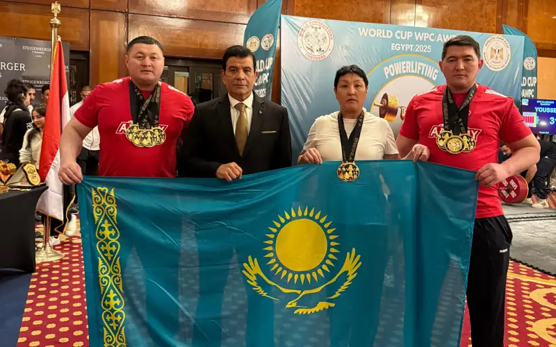 100 келі зілтемірді еңсерді: елордалық мұғалім 54 жасында әлем чемпионы болды