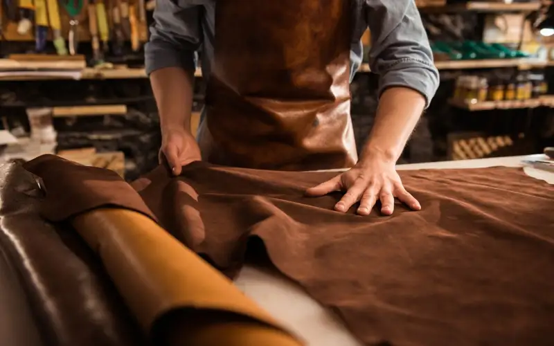 Причины сдерживания развития кожевенной отрасли назвали в МСХ Казахстана