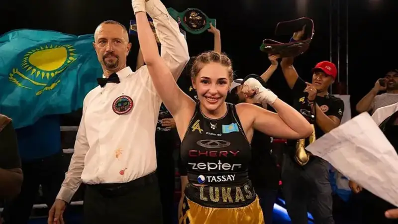 Ангелина Лукас одержала 13-ю победу в профессиональной карьере