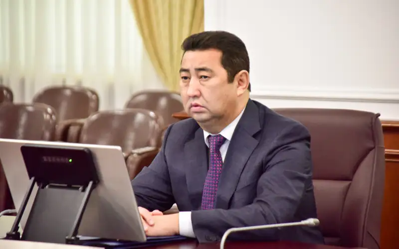 Айдарбек Сапаров