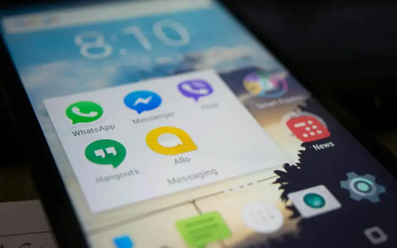 Екібастұзда WhatsApp арқылы жұртты байытамын деп алдаған алаяқ әйел сотталды