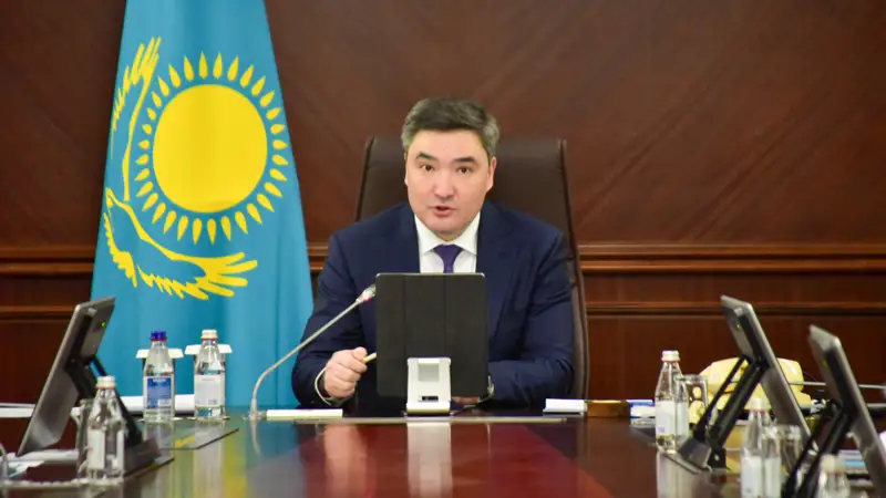 Олжас Бектенов