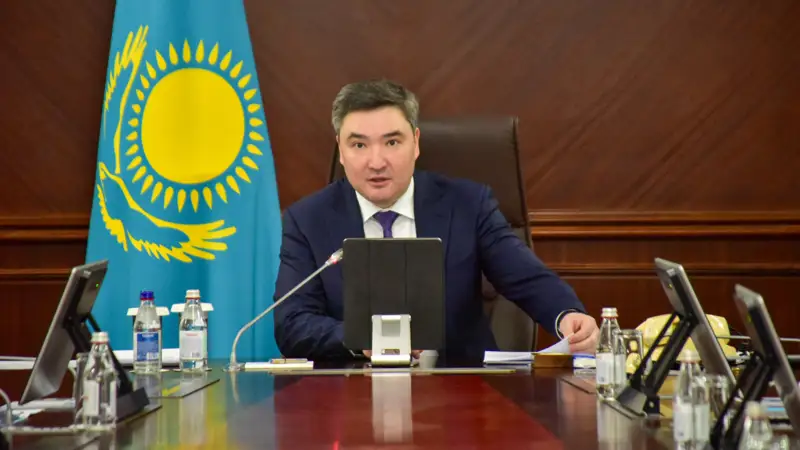 Олжас Бектенов