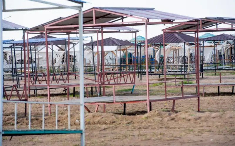 В Конаеве модернизируют популярные пляжи