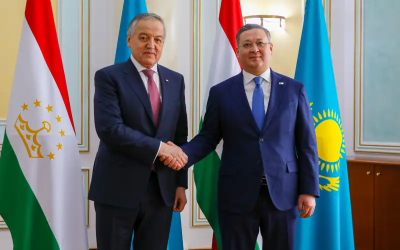 МИД РК и Таджикистана