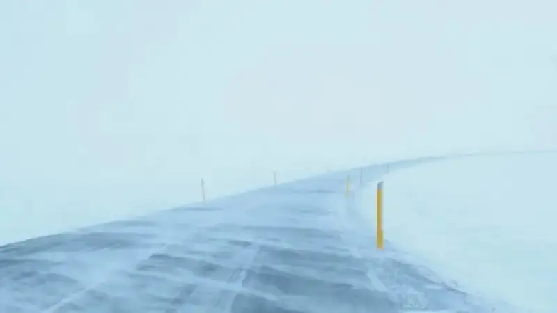 трасса, закрыта дорога, метель, буран, снегоуборочные машины, қар тазалау машиналары, автожол, жол жабық, боран