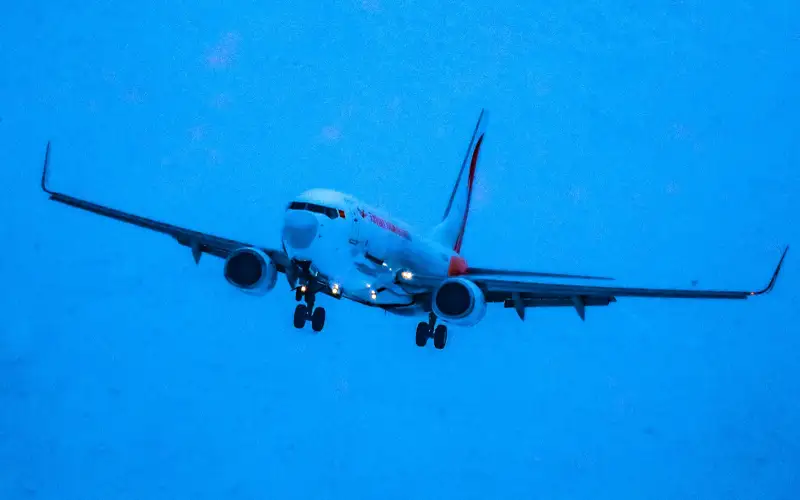 самолет, рейс, задержка рейса, аэропорт, әуежай