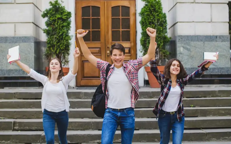 шетелдік университет