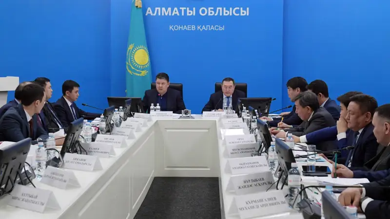 Qanat Bozymbaev