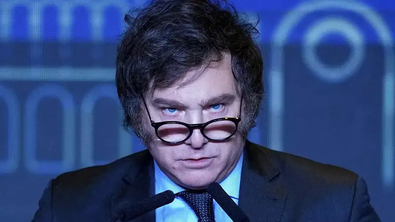 Аргентина президенті Хавьер Милей «алаяқтық жасады» деген күдікке ілінді 