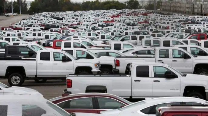 Трамп автомобиль, фармацевтика және чиптерге 25% баж салығын енгізбекші