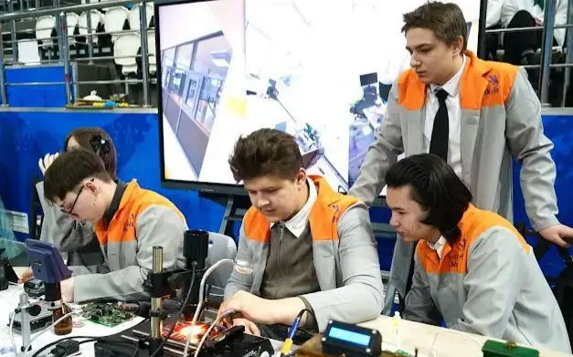 Выставка «Vipusknik.kz - 2025» впервые проходит в области Абай