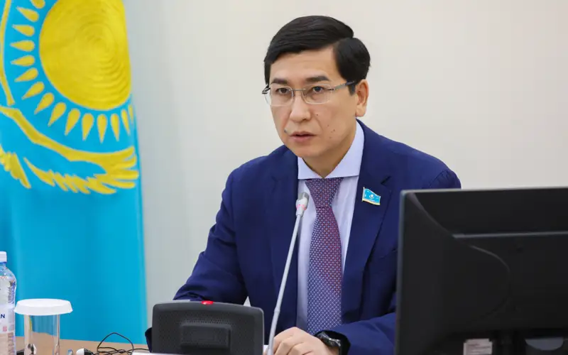 Асхат Аймағамбетов