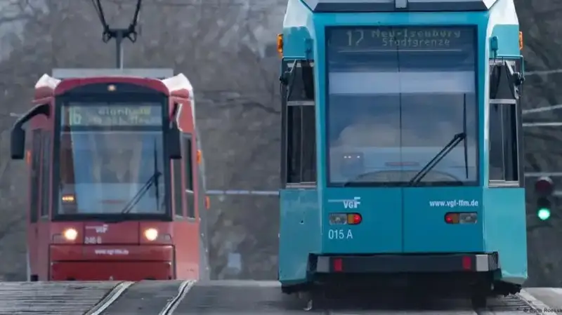 Германияда жамоат транспорти ходимлари оммавий иш ташлаш ўтказмоқчи