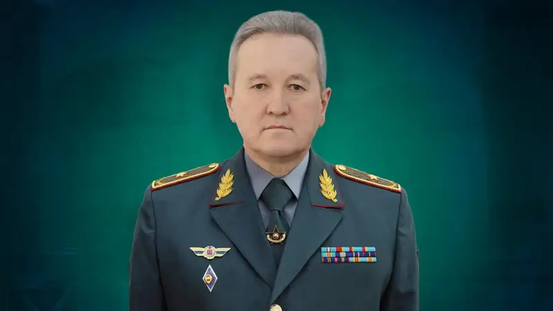  Tóleýjan Júnisov