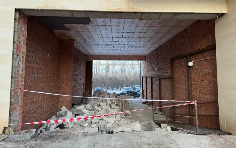 В Астане сносят часть ЖК Family park