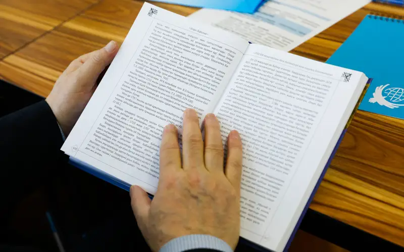 kitap oqý 