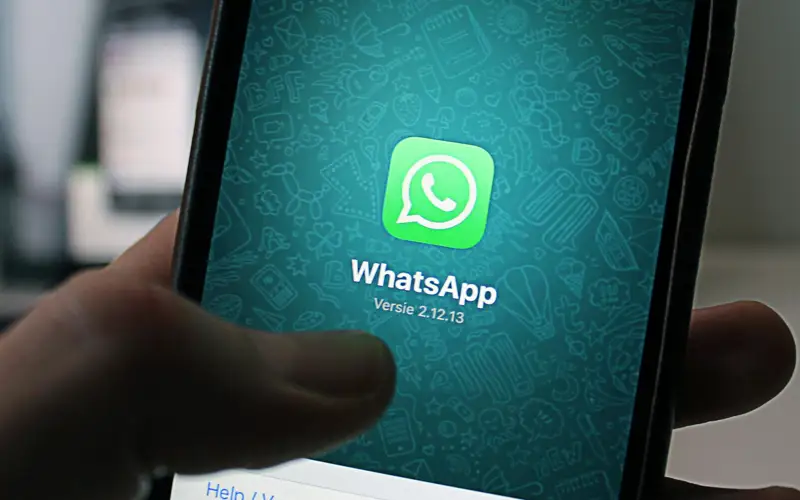 WhatsApp телефон