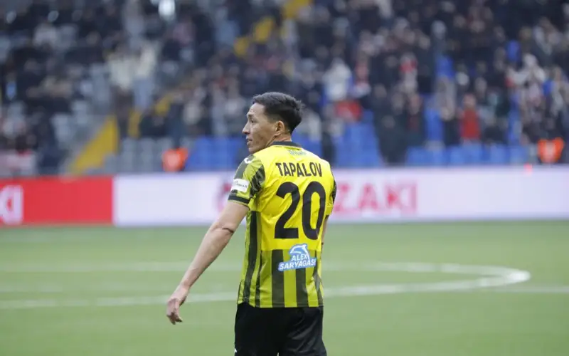 Еркин Тапалов 