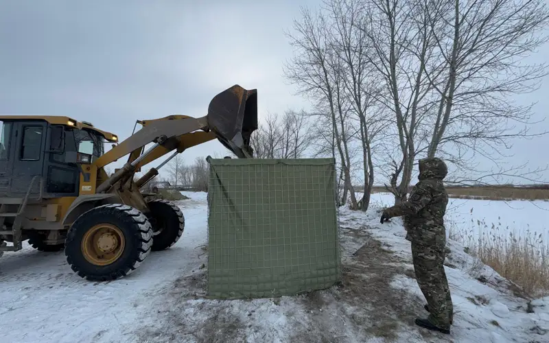В Костанайской области протестировали установку модернизированной насыпной дамбы