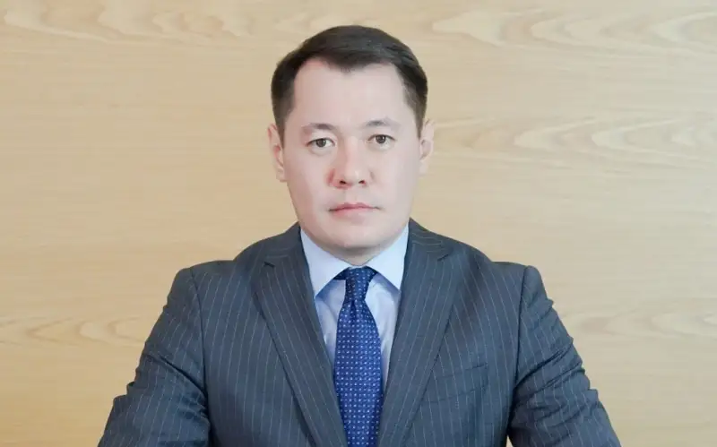 Фархат Сарсекеев