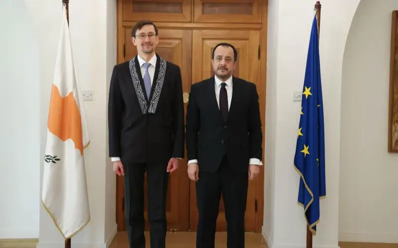 Қазақстан Елшісі Кипр Президентіне сенім грамоталарын табыстады