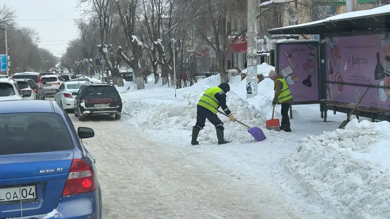 Aqpan aıynda Aqtóbede 2-3 ese kóp qar jaýdy
