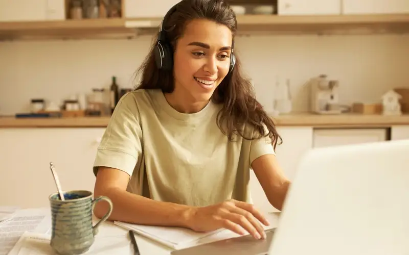 Қазақстандықтар арнайы чат-бот арқылы үйден шықпай-ақ заң кеңесін аулы мүмкін