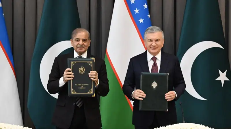 Ózbekstan men Pákistan strategııalyq seriktestik keńesin qurýǵa ýaǵdalasty