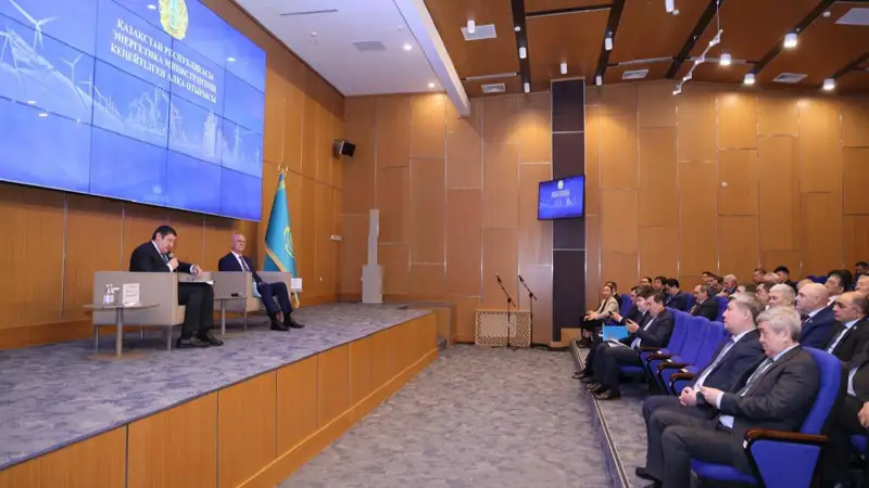 Солтүстік және шығыс өңірлерді газдандырудың екі жолын қарастырып отырмыз – министр 