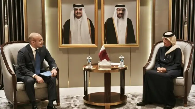 Qazaqstan men Qatar arasyndaǵy strategııalyq seriktestikti nyǵaıtý máseleleri talqylandy 