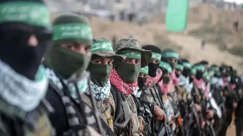 ХАМАС 625 нафар фаластинлик асир эвазига 4 кишининг жасадни Исроилга топширди