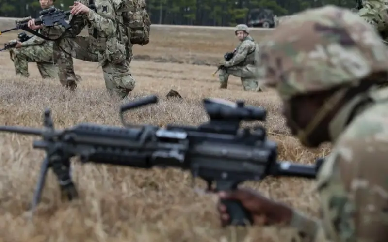 Трансгендеров в течение месяца начнут увольнять из армии США