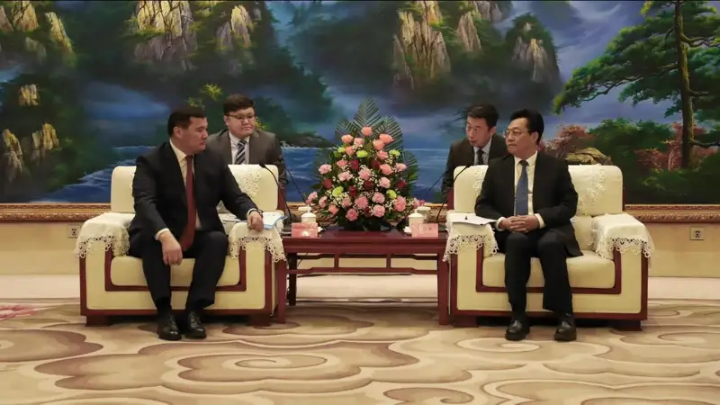 克孜勒奥尔达州州长率团访华 与宁夏回族自治区主席举行会晤