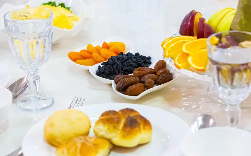 Ораза-2025: Рамазандағы жеңілдіктер, жиі қойылатын сұрақтар, пітір садақасы